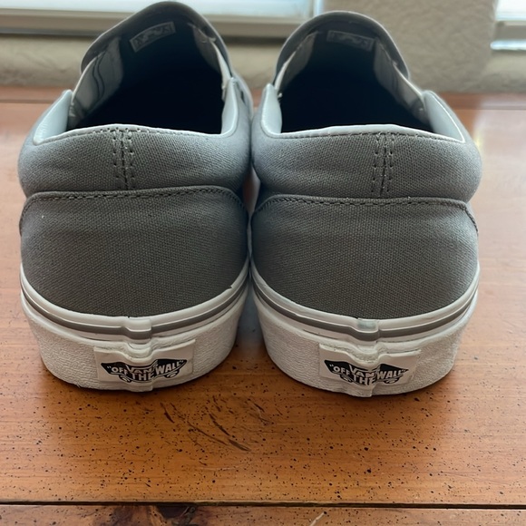 Vans - Women’s Classic Slip-On - Picture 5 of 11